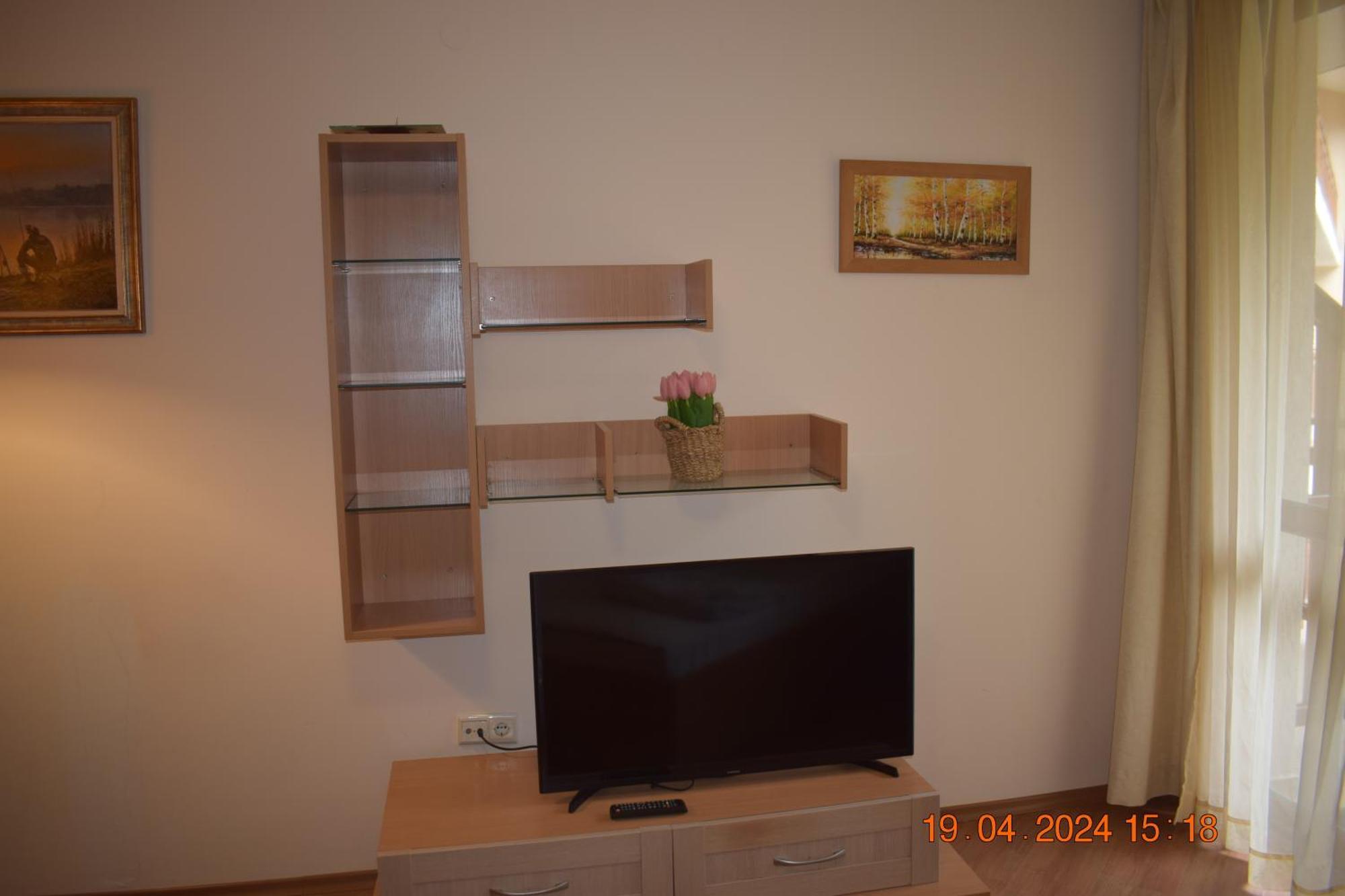 Ξενοδοχείο με διαμερίσματα Park Guest 4*